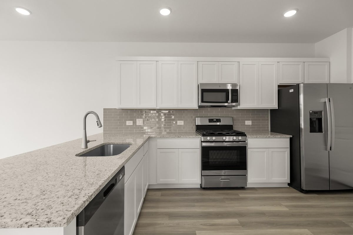 Primary bedroom at 1648 Esplanade Pkwy - 3 bed 2 bath home