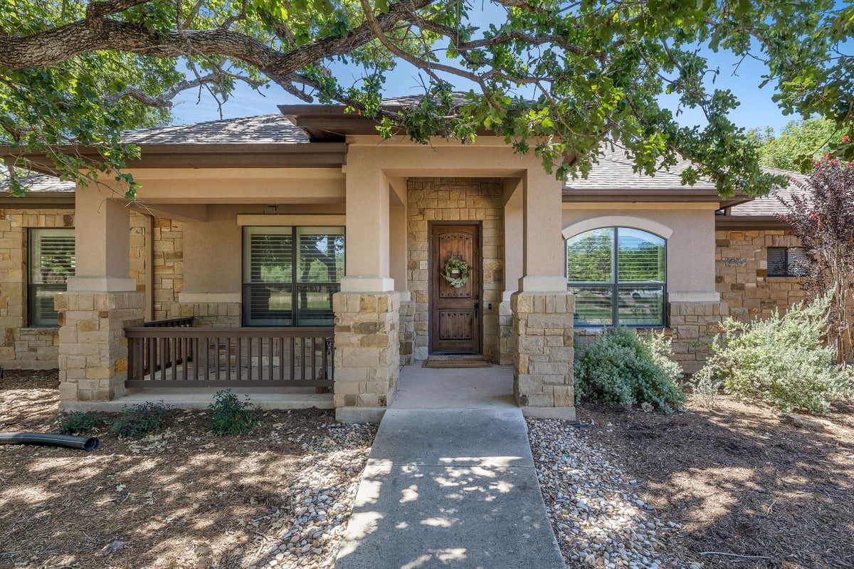 165 Silverado DR - front exterior - Luxury home in Shady Oaks Estates, Georgetown, TX