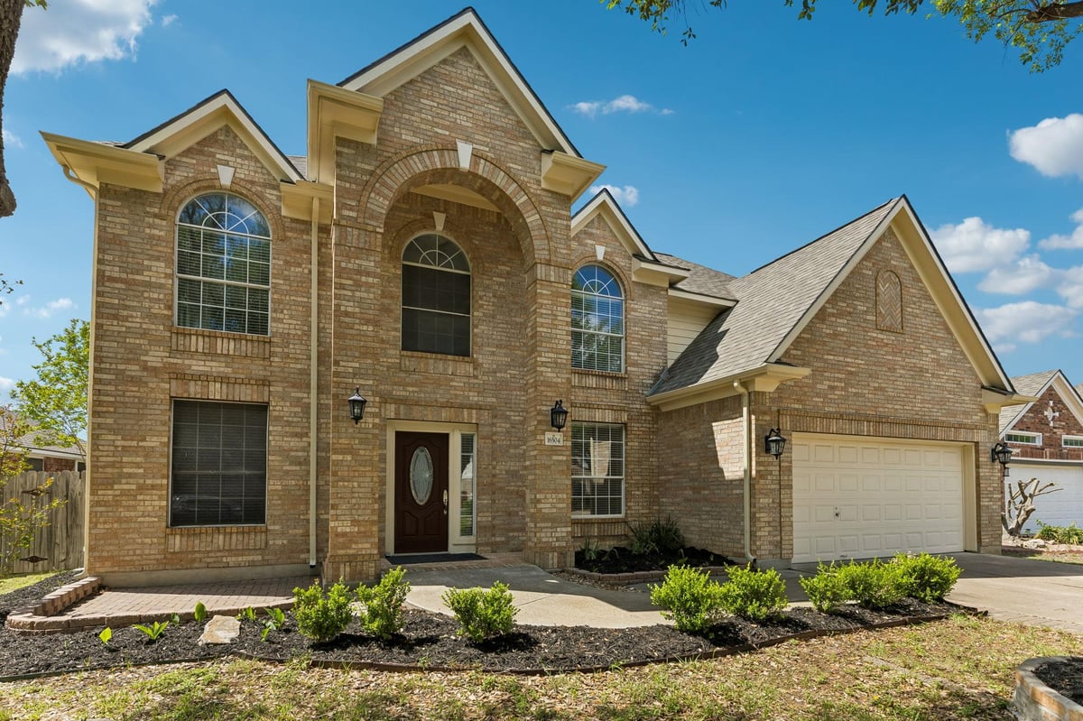 View 16504 Lounsbury PL in Meadows Brushy Creek Ph 05 16504 Lounsbury PL - front exterior - Luxury home in Meadows Brushy Creek Ph 05, Austin, TX