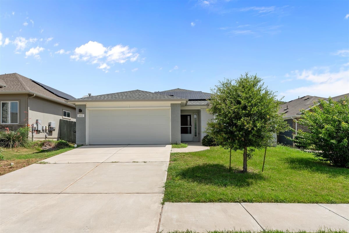 16512 Enamorado RD - front exterior - Luxury home in Whisper Valley Village 1 Ph 1, Manor, TX