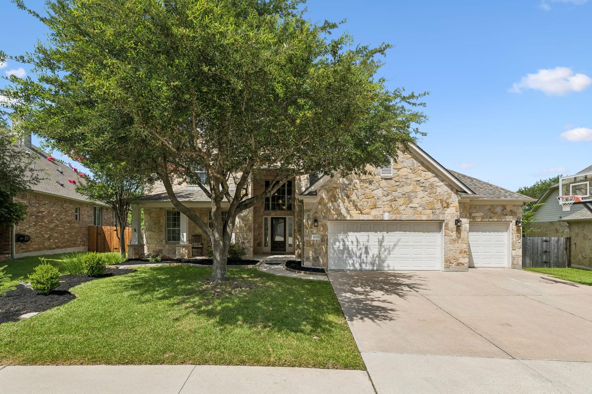 View 16517 Along Creek CV in Avery Ranch East Ph 02 Sec 05 16517 Along Creek CV - front exterior - Luxury home in Avery Ranch East Ph 02 Sec 05, Austin, TX