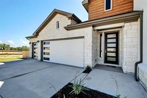 Bathroom at 166 Salado Creek Trl - 4 bed 3 bath home