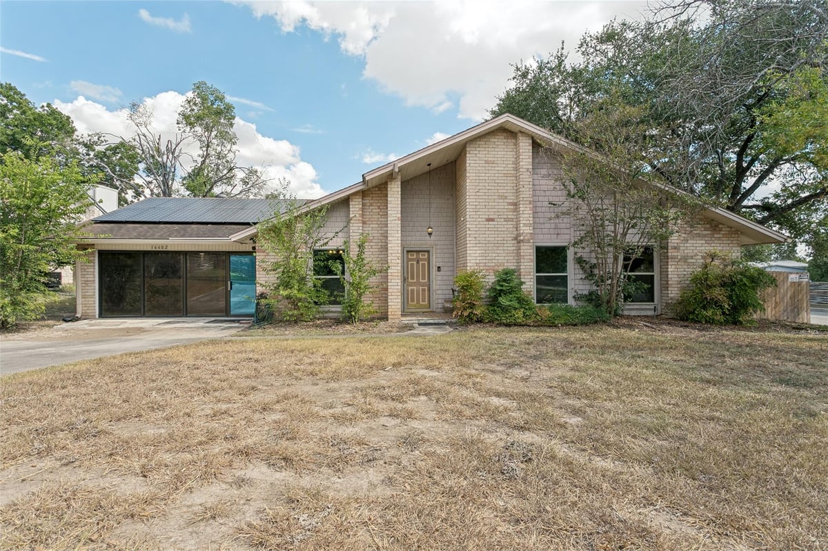 View 16602 Martins Ferry ST in San Antonio 16602 Martins Ferry ST, photo 1 of 25, San Antonio, San Antonio, TX