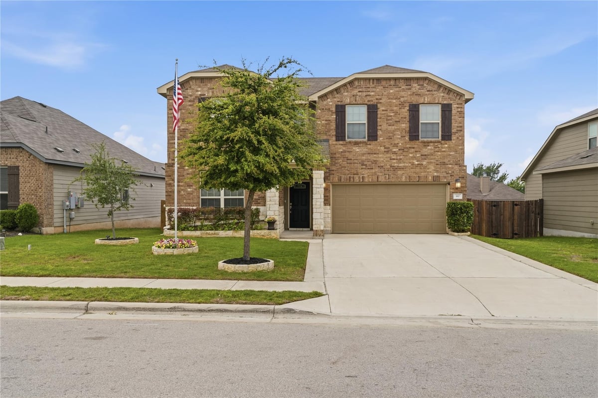 View 167 Limonite Ln in Stonewall Ranch Sec 6 167 Limonite Ln - front exterior - Luxury home in Stonewall Ranch Sec 6, Liberty Hill, TX