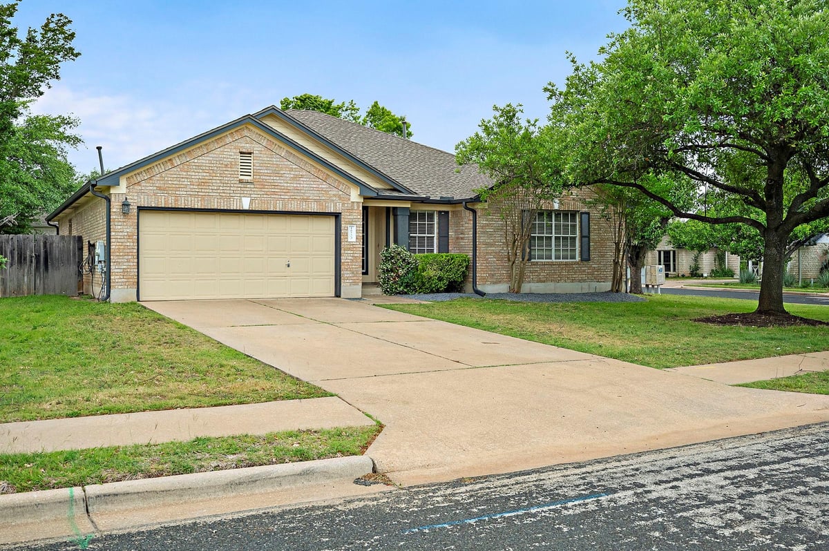 View 16700 Anjou LN in Cat Hollow Sec A Ph 02 16700 Anjou LN - front exterior - Luxury home in Cat Hollow Sec A Ph 02, Round Rock, TX