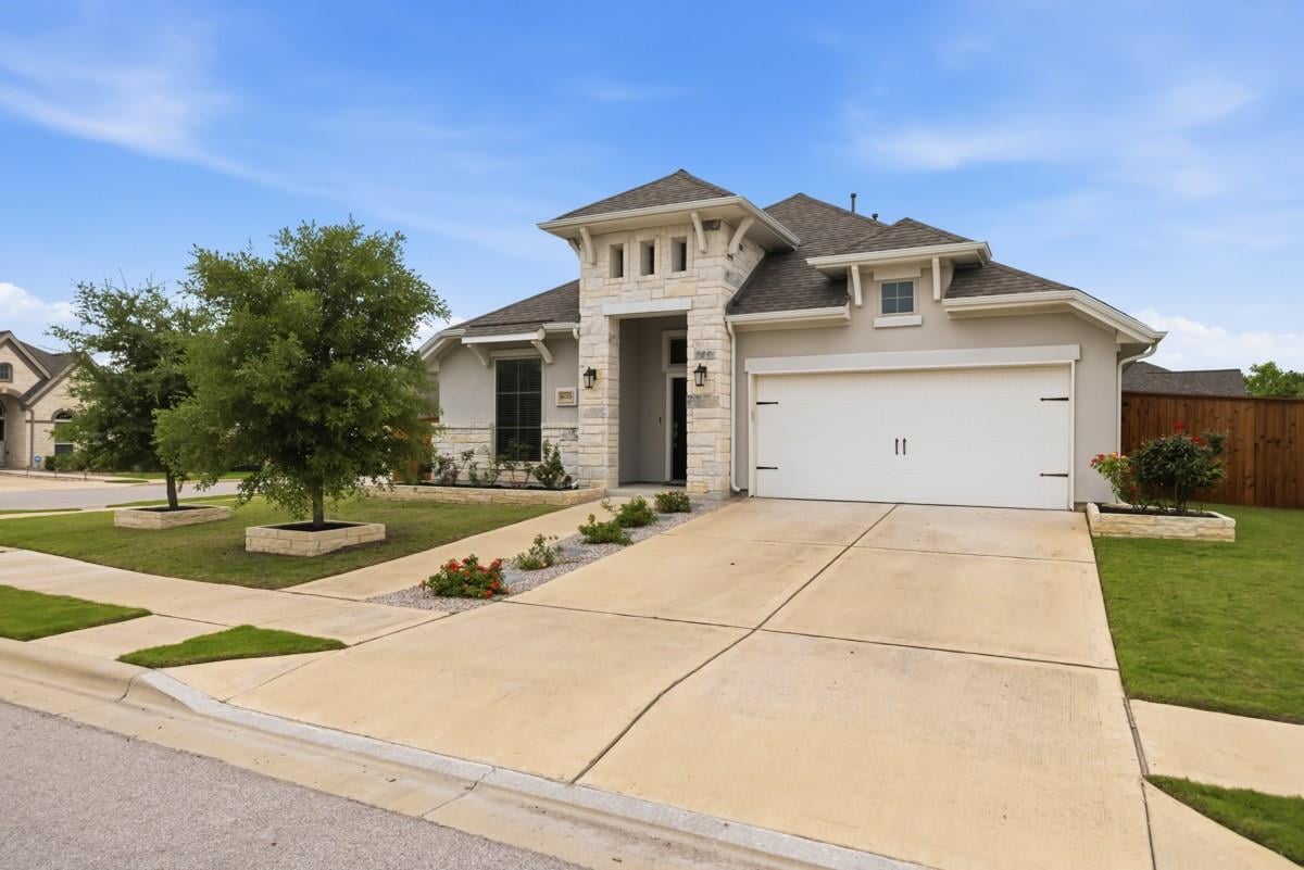 16701 Edwin Reinhardt Dr - front exterior - Luxury home in ShadowGlen, Manor, TX