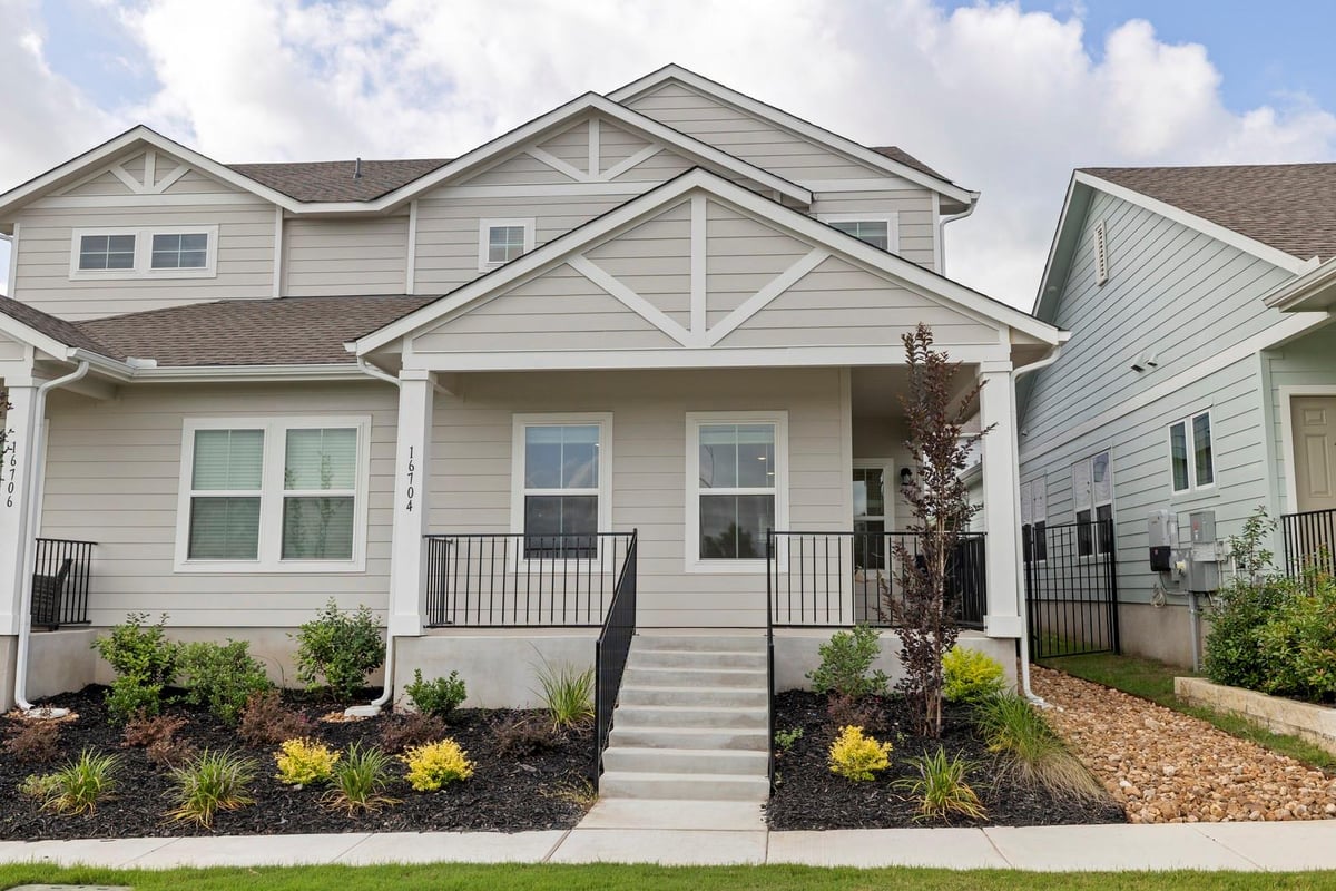 16704 Sonoma Breeze DR - front exterior - Luxury home in Whisper Valley, Manor, TX