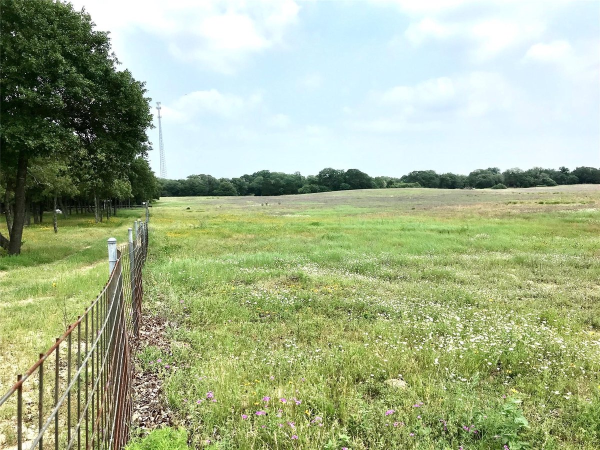 View 1672 Sayers Tract 4 RD in N/a 1672 Sayers Tract 4 RD - property photo 1 - Luxury lot in N/a, Bastrop, TX