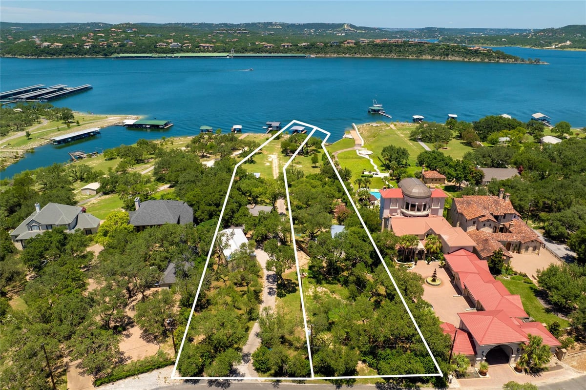 View 16800 Forest Way in Hudson Bend Colony 01 Resub 16800 Forest Way - property photo 1 - Luxury home in Hudson Bend Colony 01 Resub, Austin, TX