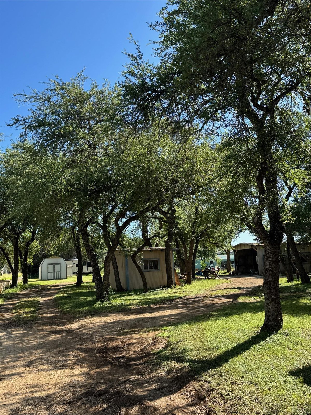 Primary bedroom at 16804 Fitzhugh Rd - Wildwood Hills Sec 1, Dripping Springs, TX