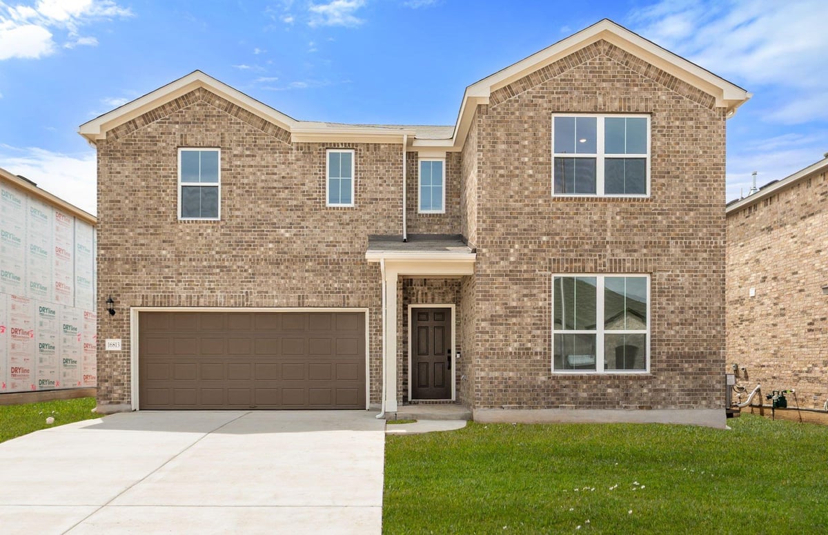 View 16813 Bustillos PASS in Lagos 16813 Bustillos PASS - front exterior - Luxury home in Lagos, Manor, TX