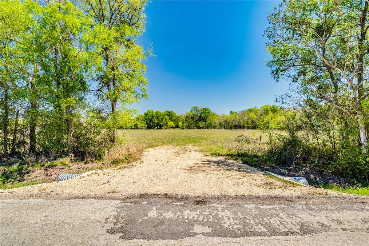 View 169 Sand Hill Rd in Campbell Creek Acres 169 Sand Hill Rd - front exterior - Luxury lot in Campbell Creek Acres, Dale, TX