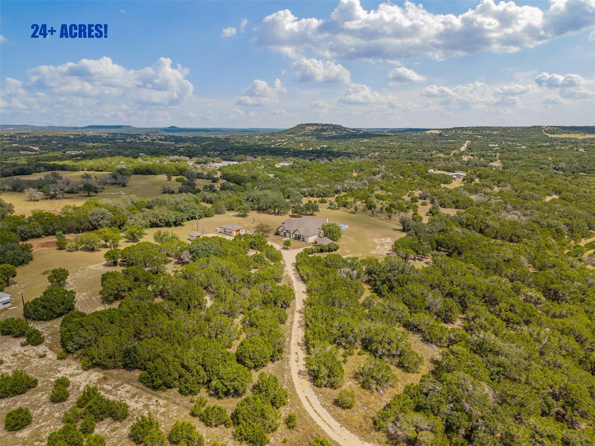 View 16900 Hwy 195 in none 16900 Hwy 195 - front exterior - Luxury home in none, Killeen, TX