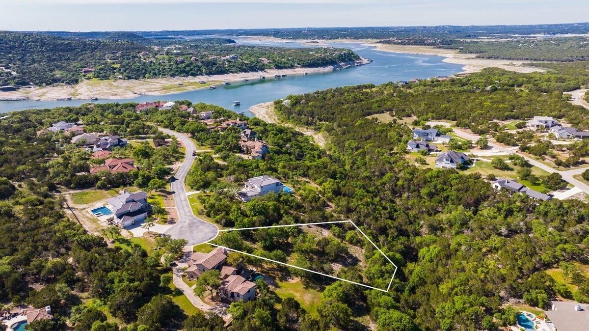 16900 Northlake Hills Dr - front exterior - Luxury lot in Northlake Hills Sec 05, Jonestown, TX