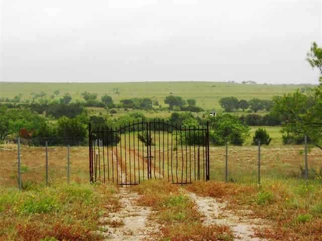 View 1695 Rocky TRL 1695 Rocky TRL - front exterior - Luxury home in Lampasas, TX