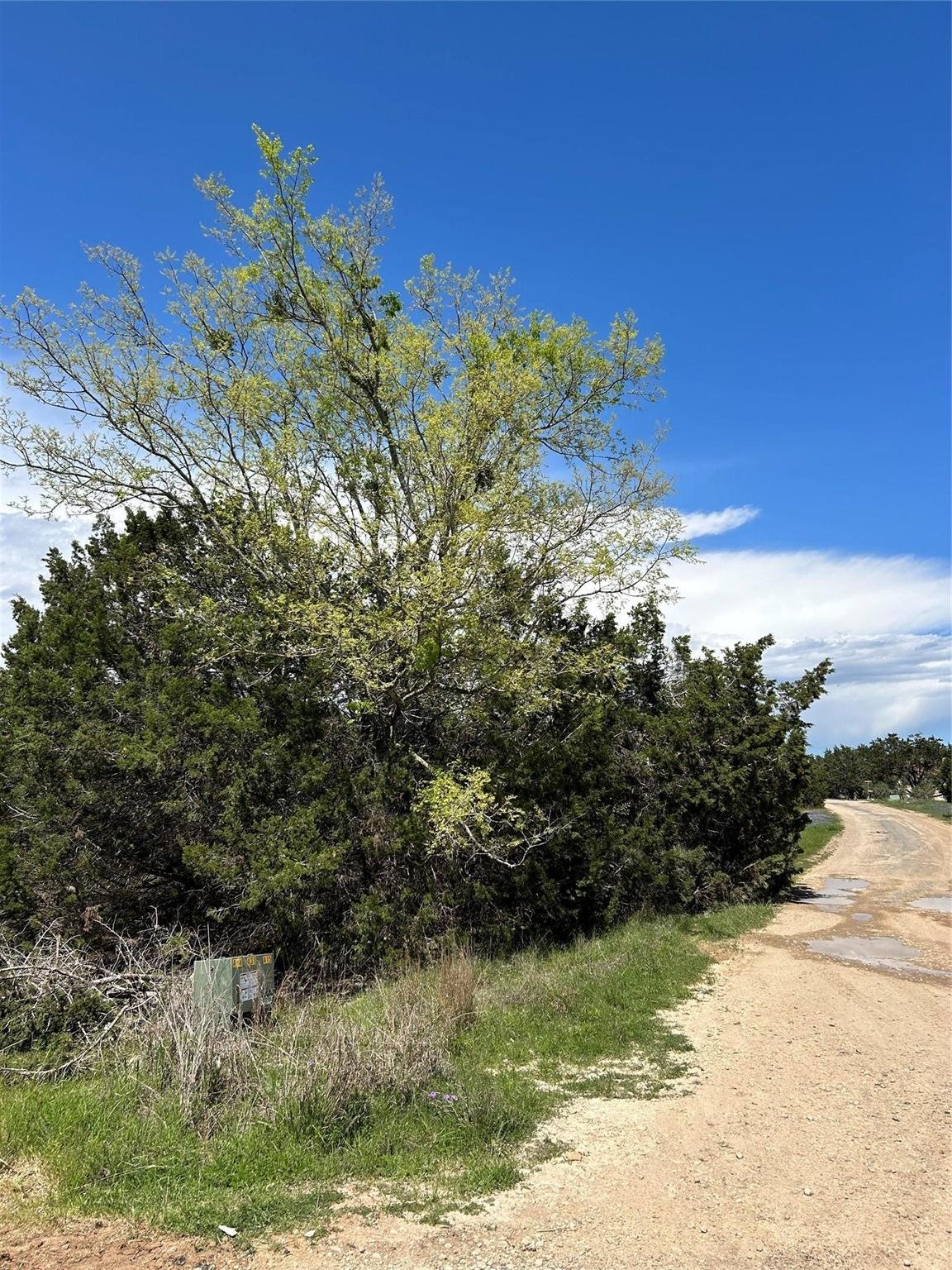 Kitchen at 17 Heathrow Ln - Woodcreek Sec 12, Wimberley, TX