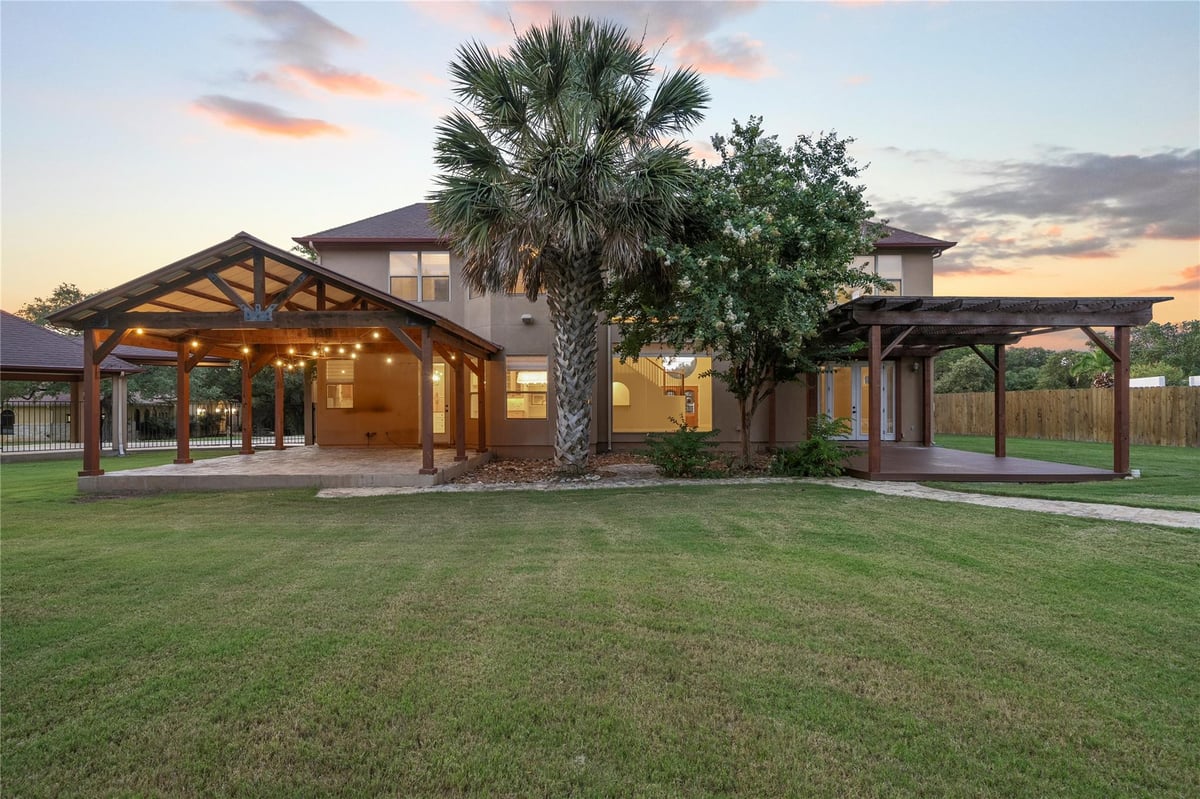 View 17 Horseshoe CT in T Bar M Ranch Estates 2 17 Horseshoe CT - property photo 1 - Luxury home in T Bar M Ranch Estates 2, New Braunfels, TX