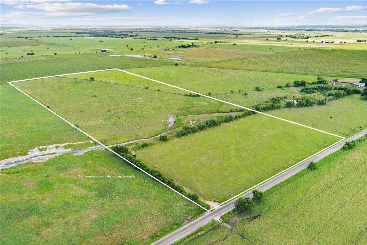 View 1700 Cr 322 in N/A 1700 Cr 322 - front exterior - Luxury lot in N/A, Bartlett, TX