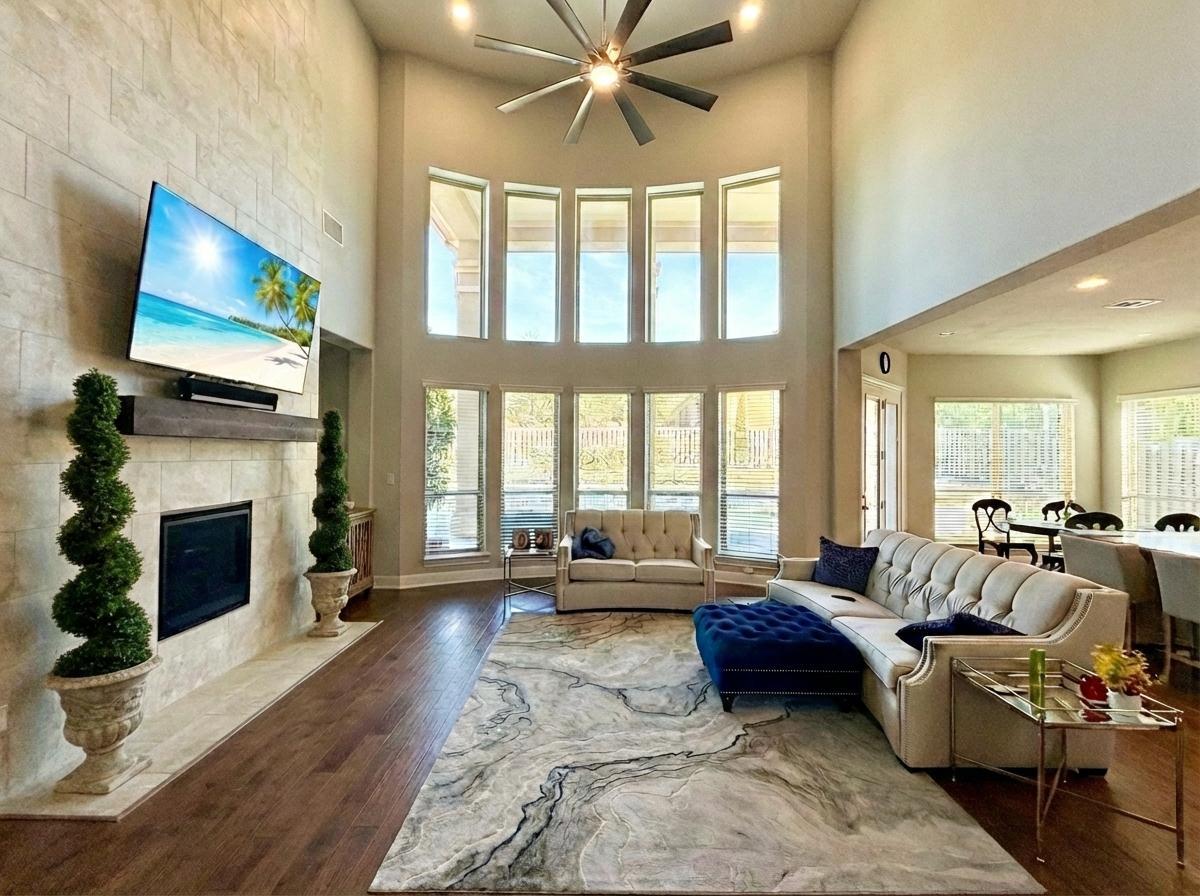Living area at 17004 Rush Pea Cir - 4 bed 3 bath home
