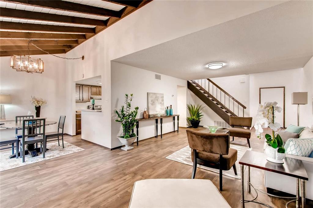 1701 Coronado Hills Dr Unit #C - front exterior - Luxury home in Villas Coronado Hills Rev 1995, Austin, TX