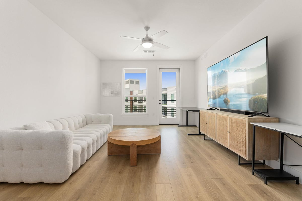 Primary bedroom at 1701 Simond Ave Unit #612 - 1 bed 1 bath home