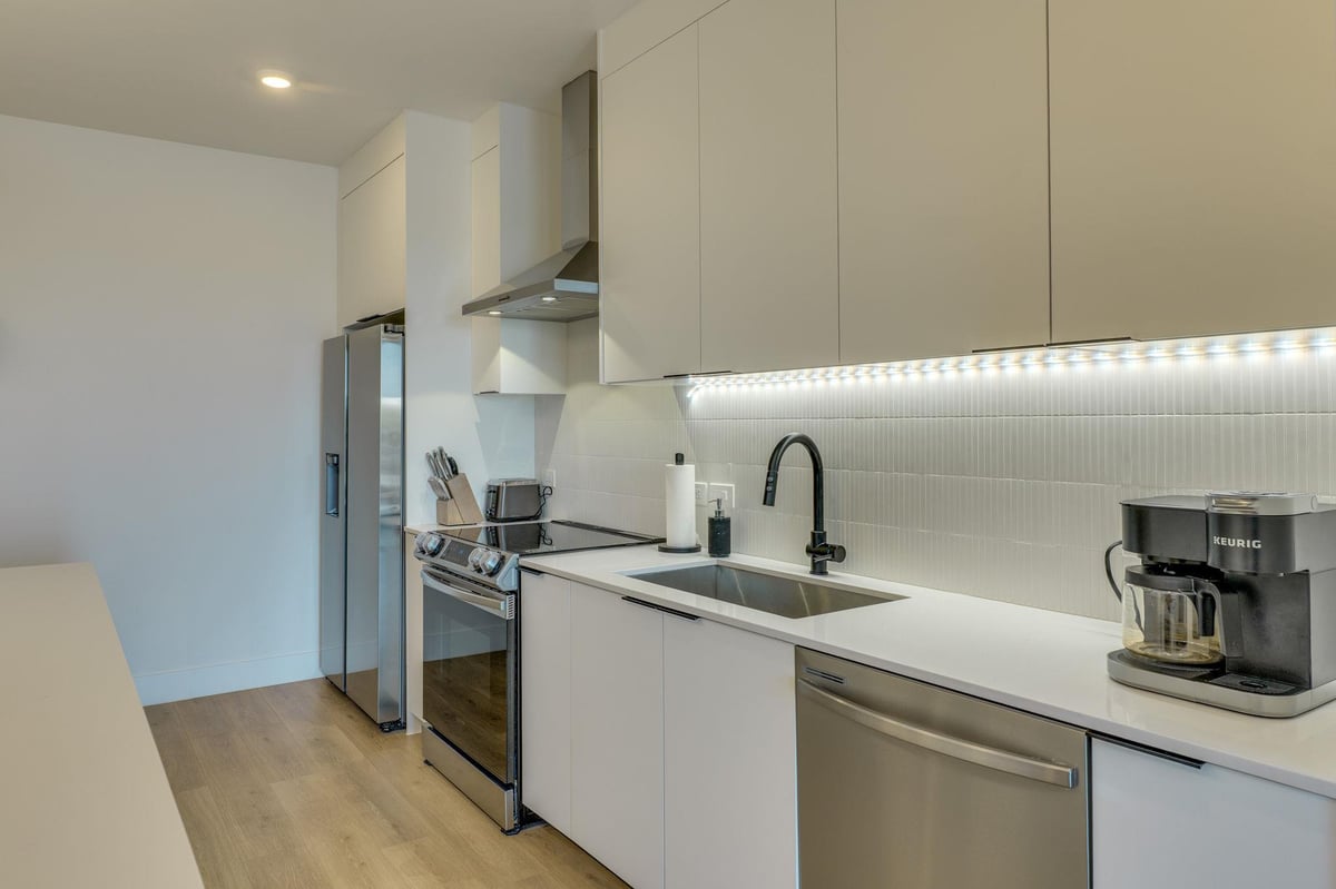 Kitchen at 1701 Simond Ave Unit #618 - 2 bed 2 bath home