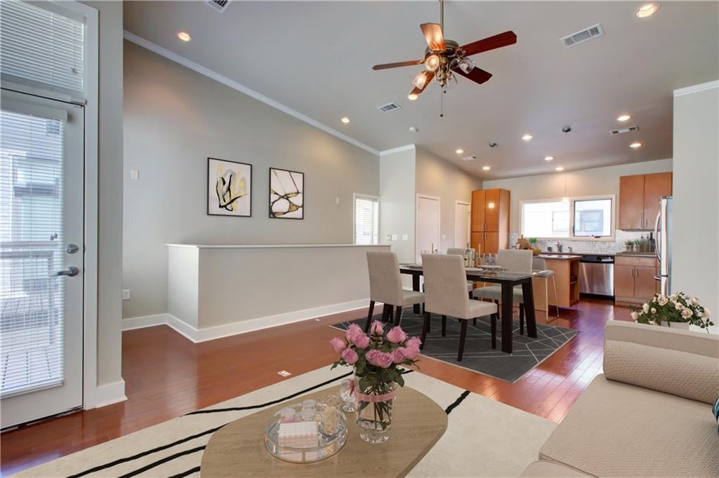 View 1702 S Lamar Blvd Unit #24 in Sage Condo 1702 S Lamar Blvd Unit #24 - front exterior - Luxury home in Sage Condo, Austin, TX