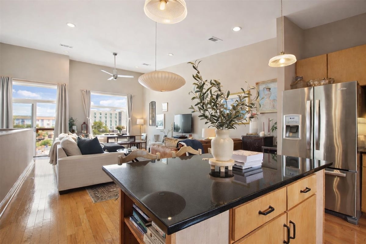 View 1702 S Lamar Blvd Unit #3 in Sage Condo 1702 S Lamar Blvd Unit #3 - front exterior - Luxury home in Sage Condo, Austin, TX