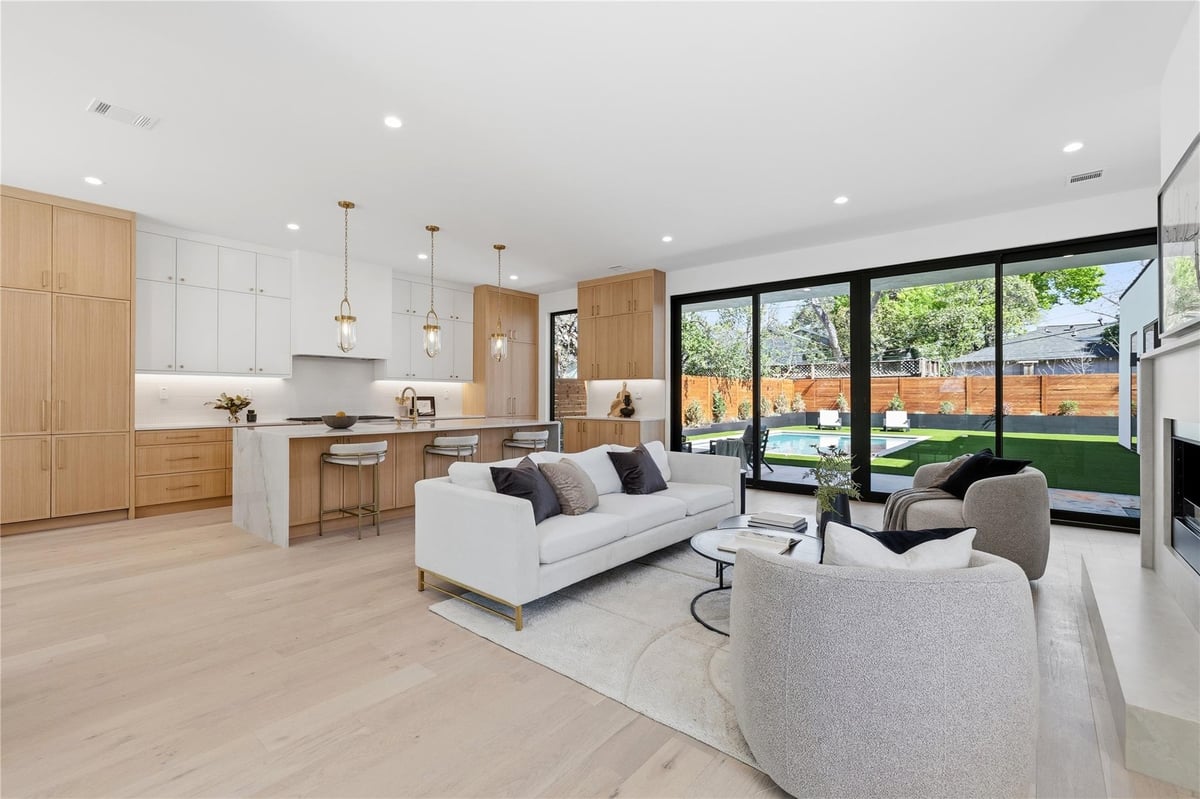 Primary bedroom at 1702 W 30th St - 4 bed 4 bath home