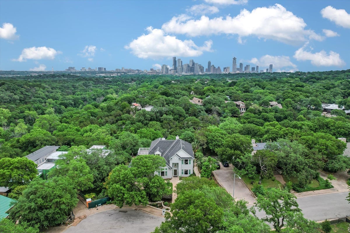 View 1703 Brookhaven DR in Barton Hills Sec 07 1703 Brookhaven DR - front exterior - Luxury home in Barton Hills Sec 07, Austin, TX