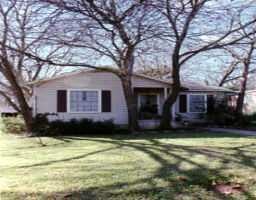 View 1703 KERR St in Zilker 1703 KERR St - property photo 1 - Luxury home in Zilker, Austin, TX