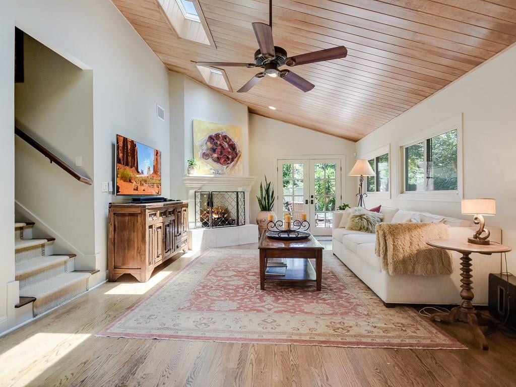 View 1703 Stamford Ln in Tarrytown 1703 Stamford Ln - property photo 1 - Luxury home in Tarrytown, Austin, TX