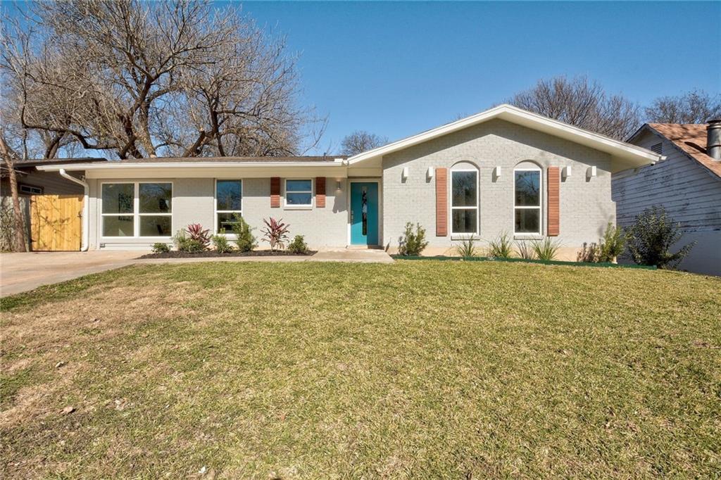 View 1704 Alleghany Dr in Greenbriar Sec 01 1704 Alleghany Dr - front exterior - Luxury home in Greenbriar Sec 01, Austin, TX
