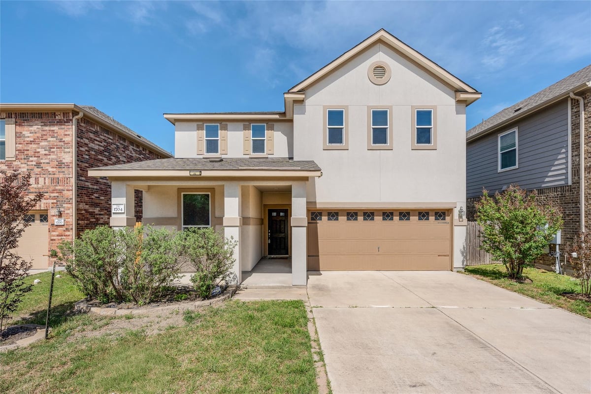 View 1704 Constanta Dr in Retreat At Tech Ridge Sec 3 1704 Constanta Dr - front exterior - Luxury home in Retreat At Tech Ridge Sec 3, Austin, TX
