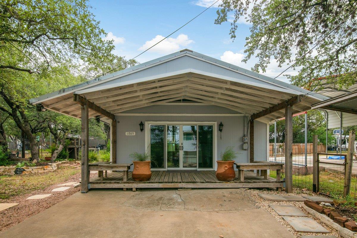 View 1705 Blue Cat LN in Stewart Annie Sec B 1705 Blue Cat LN - front exterior - Luxury home in Stewart Annie Sec B, Austin, TX