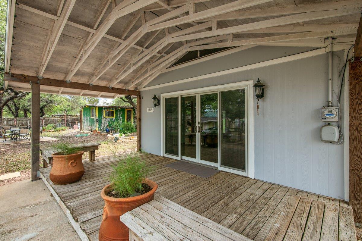 View 1705 Blue Cat LN in Stewart Annie Sec B 1705 Blue Cat LN - front exterior - Luxury home in Stewart Annie Sec B, Austin, TX