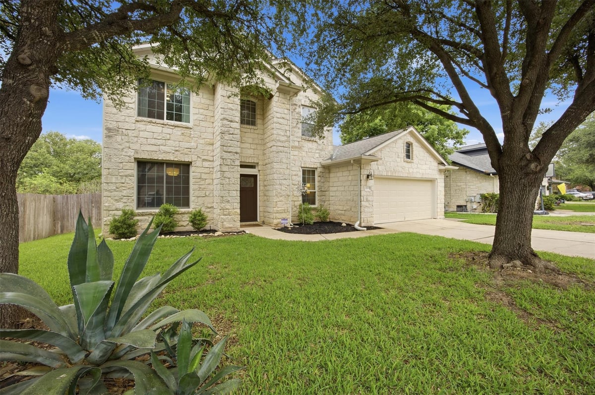 View 1705 Chula Vista DR in Ranch At Deer Creek Ph 1 Sec 1705 Chula Vista DR - front exterior - Luxury home in Ranch At Deer Creek Ph 1 Sec, Cedar Park, TX