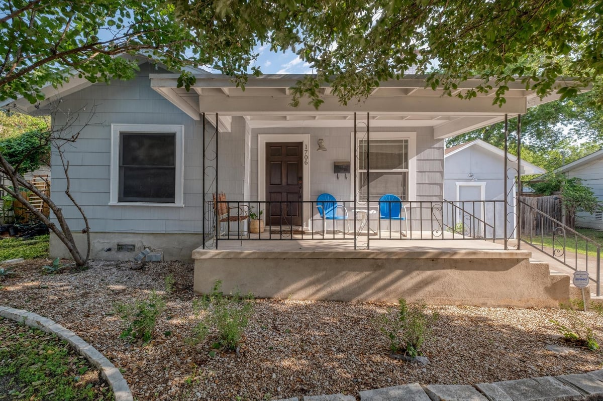 Bathroom at 1706 Pennsylvania Ave - 2 bed 2 bath home