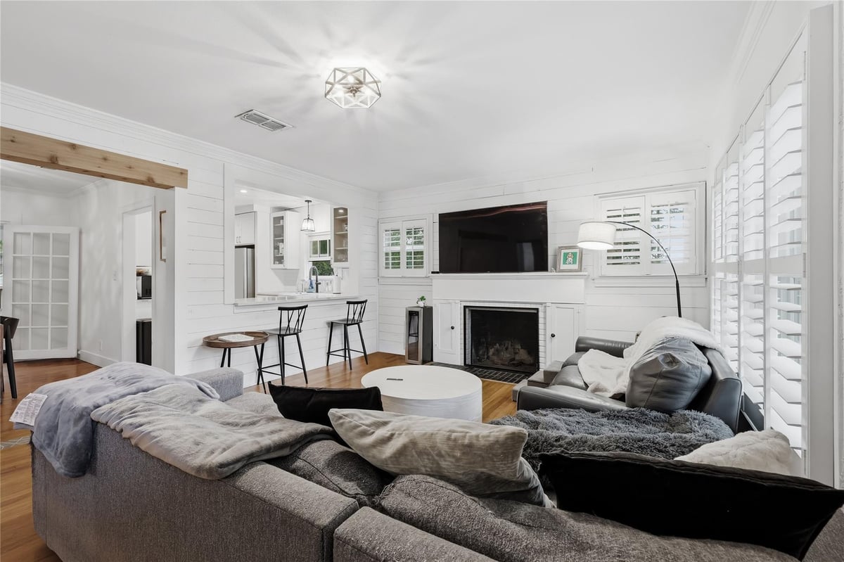 Primary bedroom at 1707 Northwood Rd - 2 bed 1 bath home