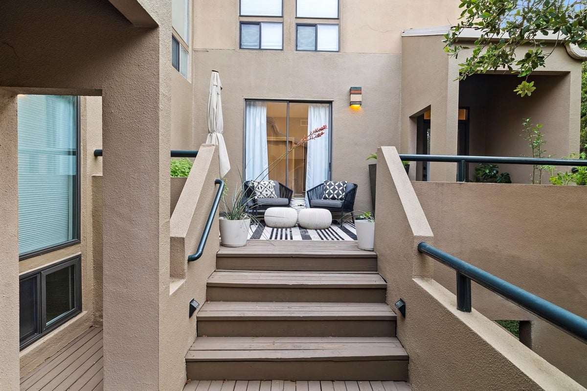 View 1707 Spyglass DR Unit #123 in Habidad Condominiums Amended 1707 Spyglass DR Unit #123 - property photo 1 - Luxury home in Habidad Condominiums Amended, Austin, TX