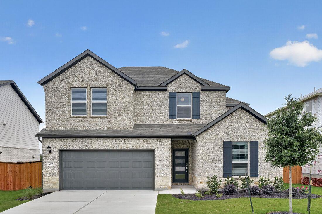 1709 Lorant Ln - front exterior - Luxury home in Lisso, Pflugerville, TX