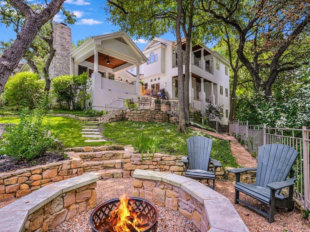 View 1710 Rockmoor Ave Unit #IV in Scenic Place 1710 Rockmoor Ave Unit #IV - property photo 1 - Luxury home in Scenic Place, Austin, TX