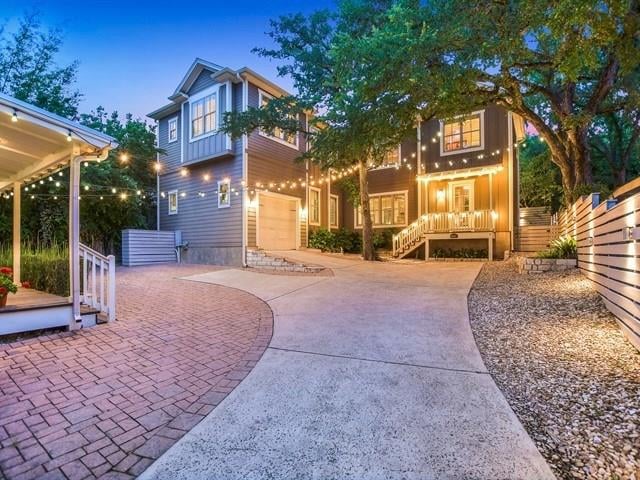View 1710 W 10th St Unit #A & B in MLS Area 1B 1710 W 10th St Unit #A & B - property photo 1 - Luxury home in MLS Area 1B, Austin, TX