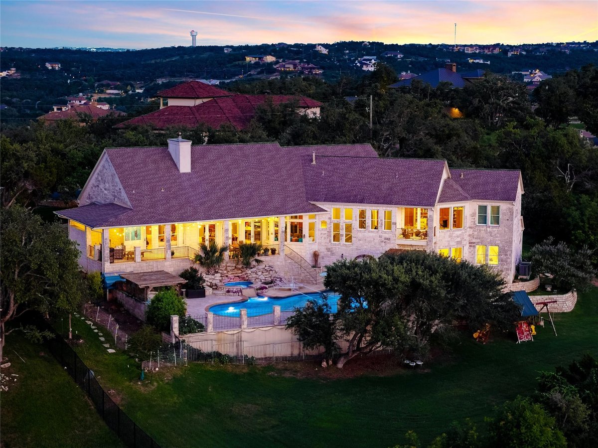 View 17110 Majestic Ridge RD in Majestic Hills Ranchettes 17110 Majestic Ridge RD - property photo 1 - Luxury home in Majestic Hills Ranchettes, Austin, TX