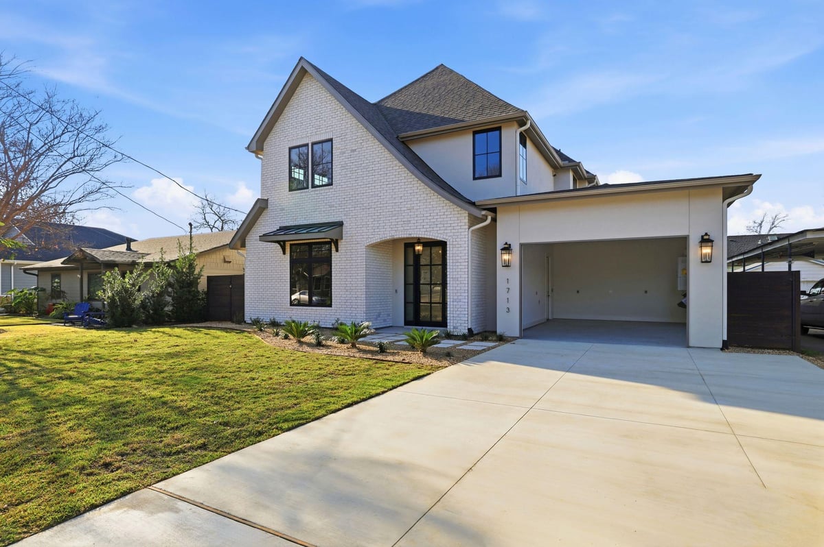 View 1713 Piedmont Ave in Crestview Add Sec 03 1713 Piedmont Ave - property photo 1 - Luxury home in Crestview Add Sec 03, Austin, TX