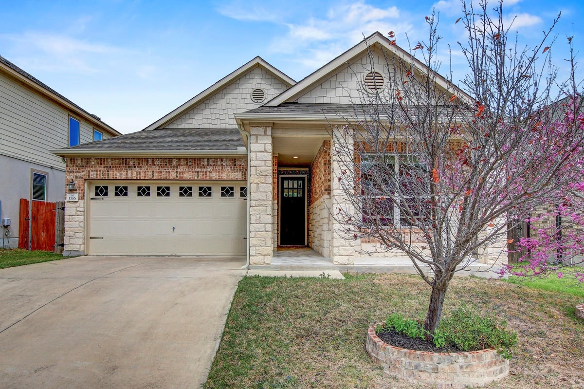View 1716 Arial Dr in Retreat At Tech Ridge Sec 3 1716 Arial Dr - front exterior - Luxury home in Retreat At Tech Ridge Sec 3, Austin, TX