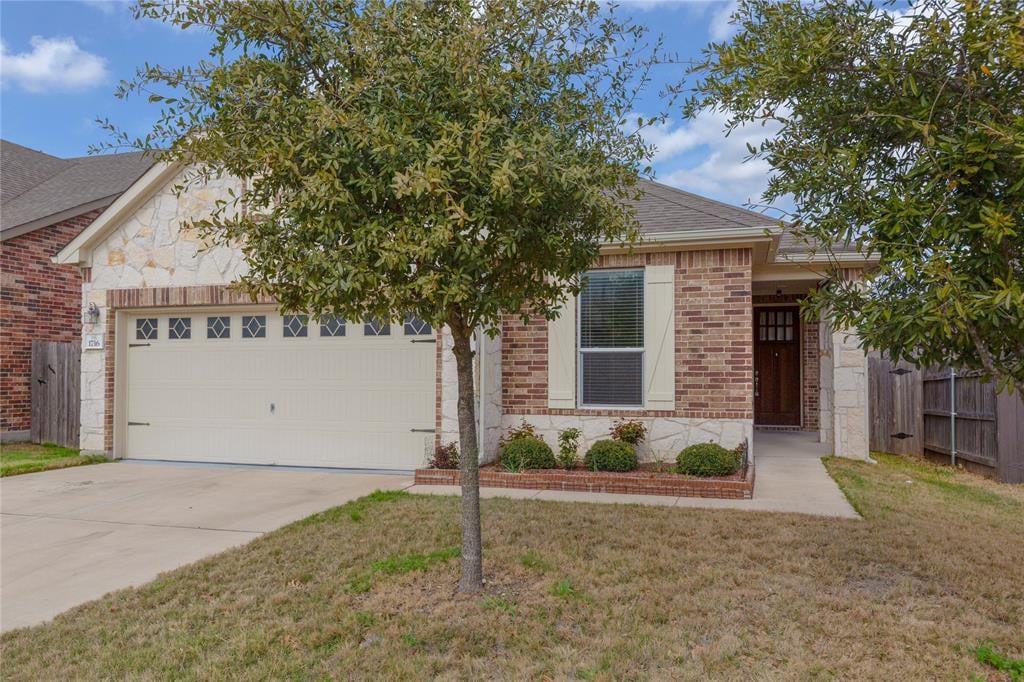 View 1716 Constanta Dr in Retreat At Tech Ridge Sec 3 1716 Constanta Dr - front exterior - Luxury home in Retreat At Tech Ridge Sec 3, Austin, TX