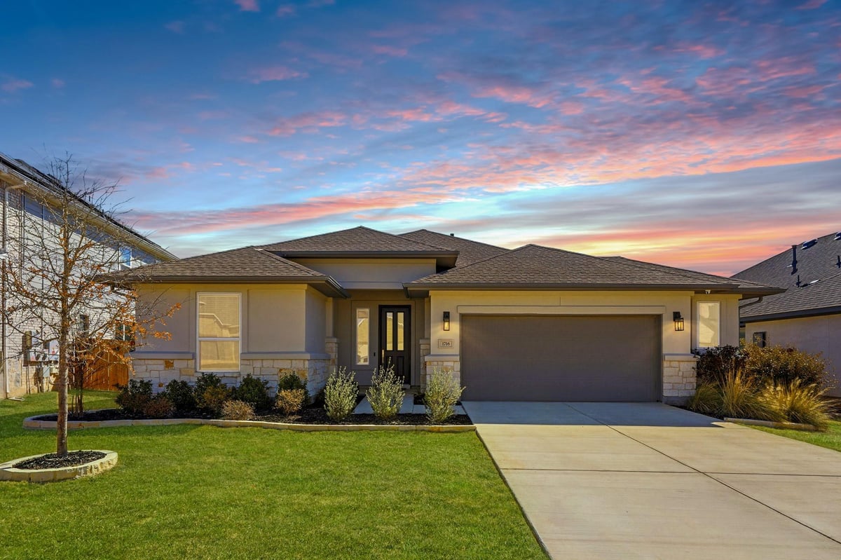 View 1716 Dirndl in Meyer Ranch 1716 Dirndl - front exterior - Luxury home in Meyer Ranch, New Braunfels, TX