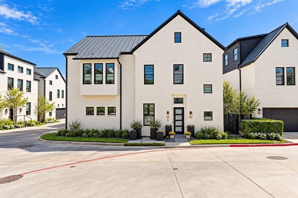 View 1719 Spyglass DR Unit #6 in Austin 1719 Spyglass DR Unit #6, photo 1 of 40, Austin, Austin, TX