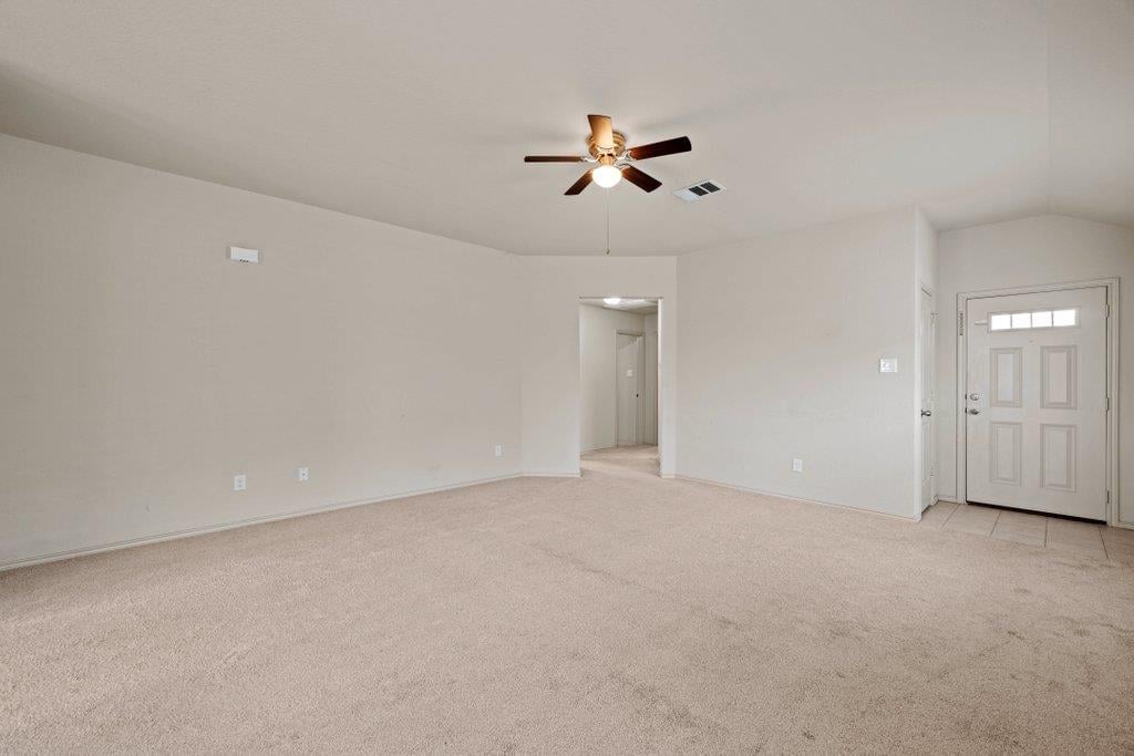 Kitchen at 172 Lake Gln - 3 bed 2 bath home